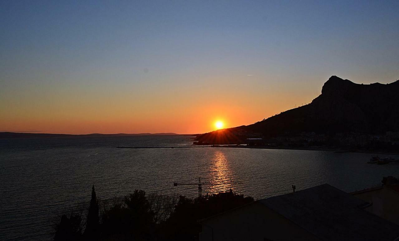 Cosy Sunset Apartment Omiš Εξωτερικό φωτογραφία